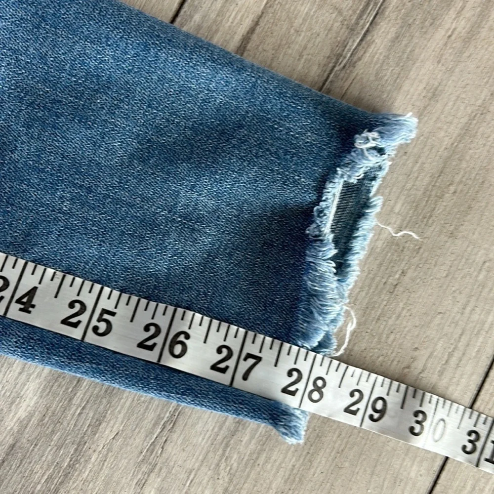 levis 721 high rise skinny jeans size 26 distressed